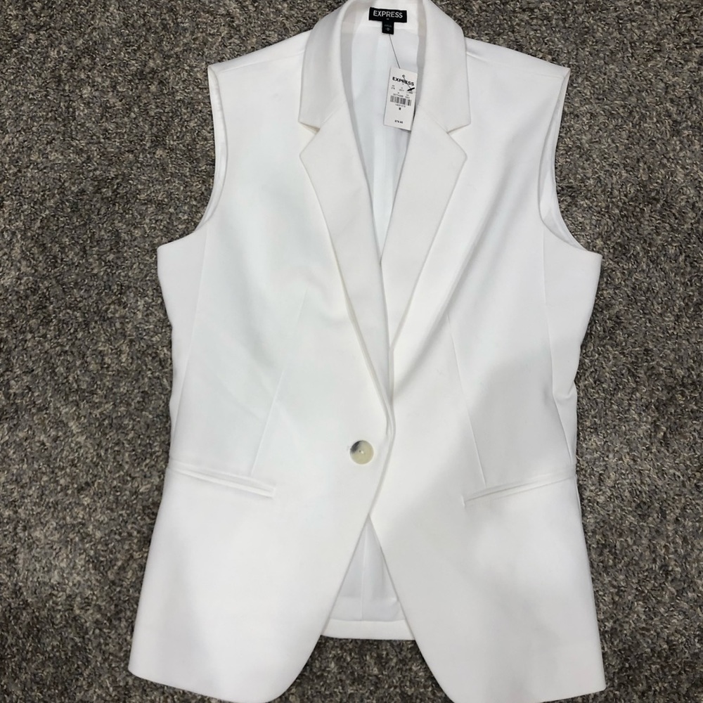 Express, (M), Tailored Sleeveless Blazer NWT
